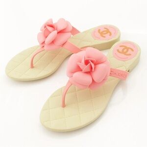 AUTHENTIC CHANEL Flower Sandals. Size 41